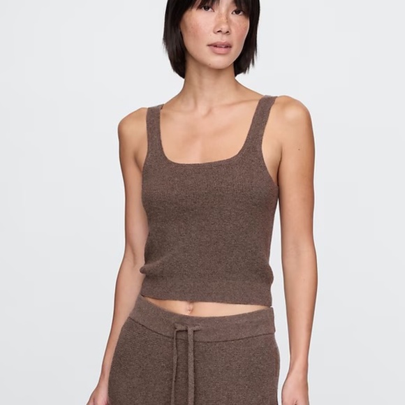 Gap CashSoft Brown Waffle PJ Cropped Tank Top and Joggers Petite Medium - Picture 3 of 7